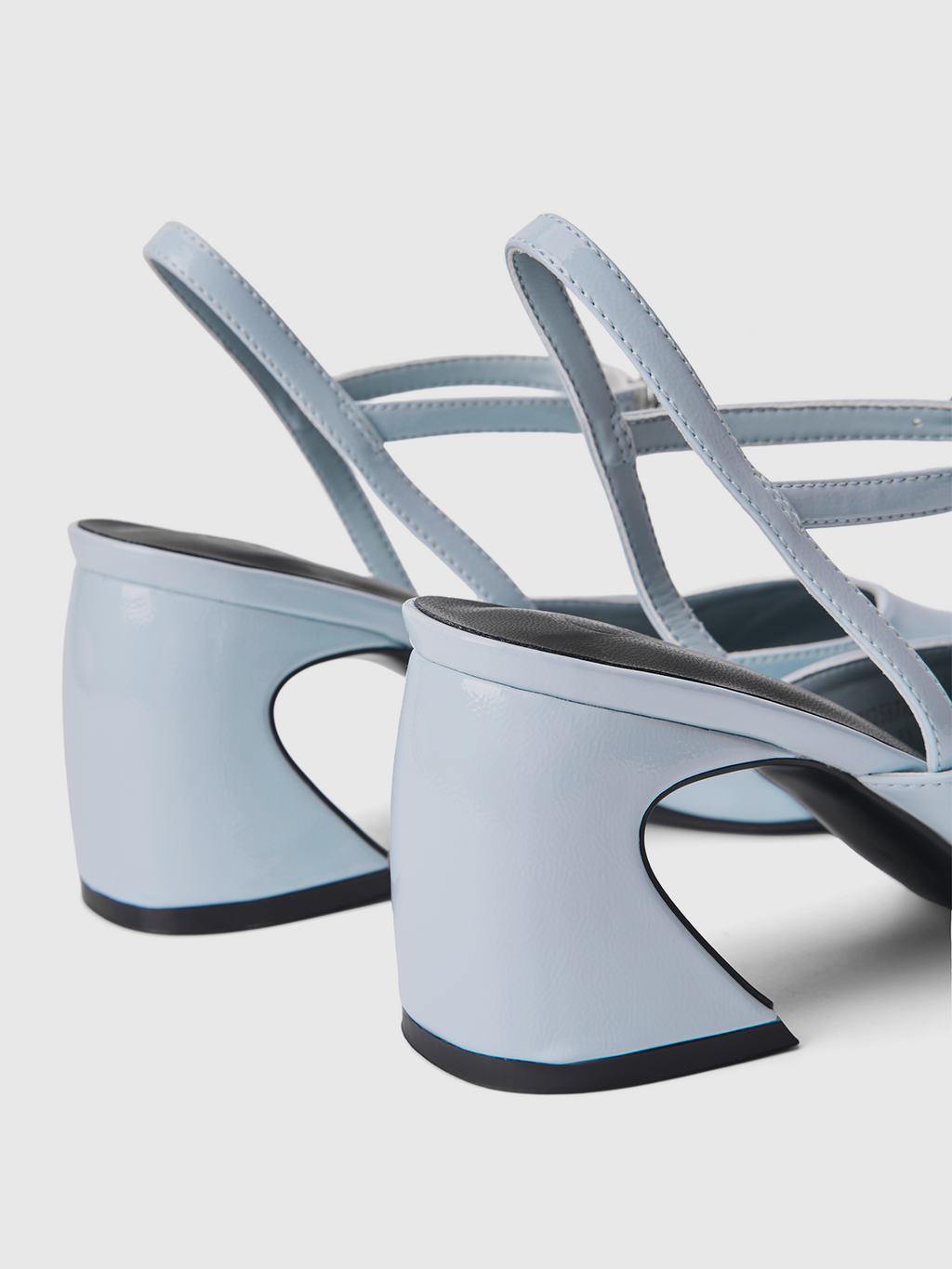 Cihi Elegant Cutout Block-Heel