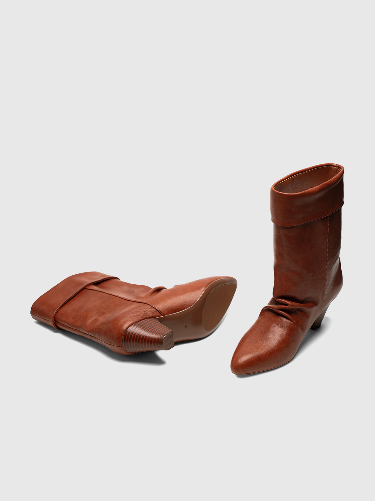 Cihi Vintage Sleek Block-Heel