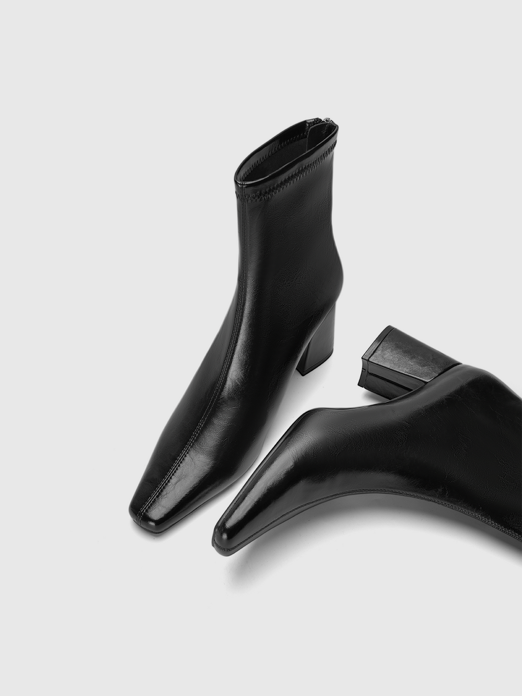 Cihi Sharp Square-Toe Block-Heel