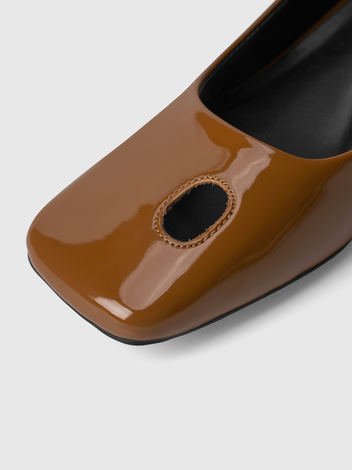 Cihi Elegant Square-Toe Kitten-Heel