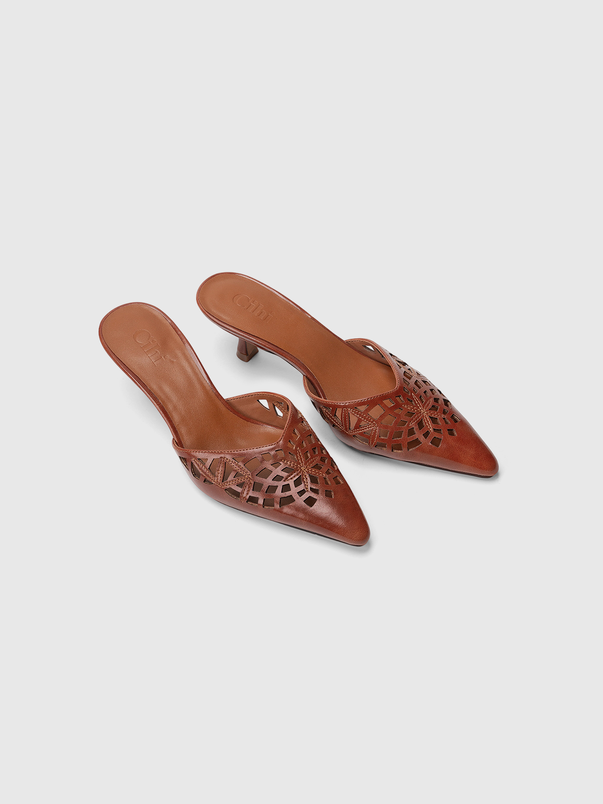 Cihi Architectural Floral Kitten-Heel