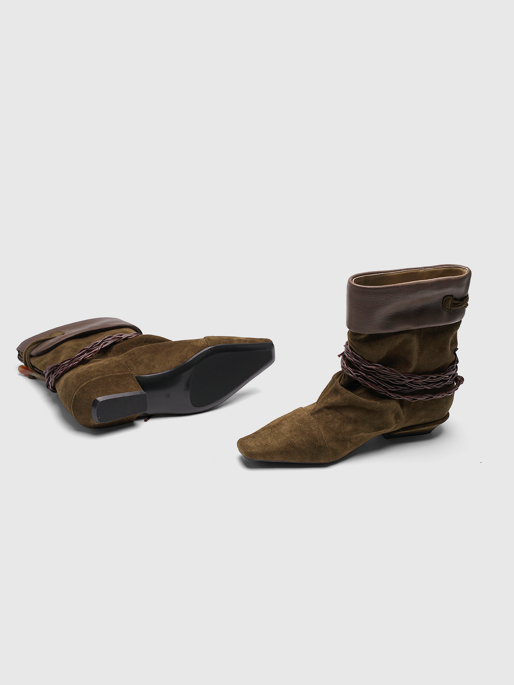 Cihi Vintage Woven Block-Heel