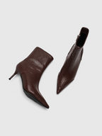 Cihi Textured Pointed Stiletto Ankle Boots