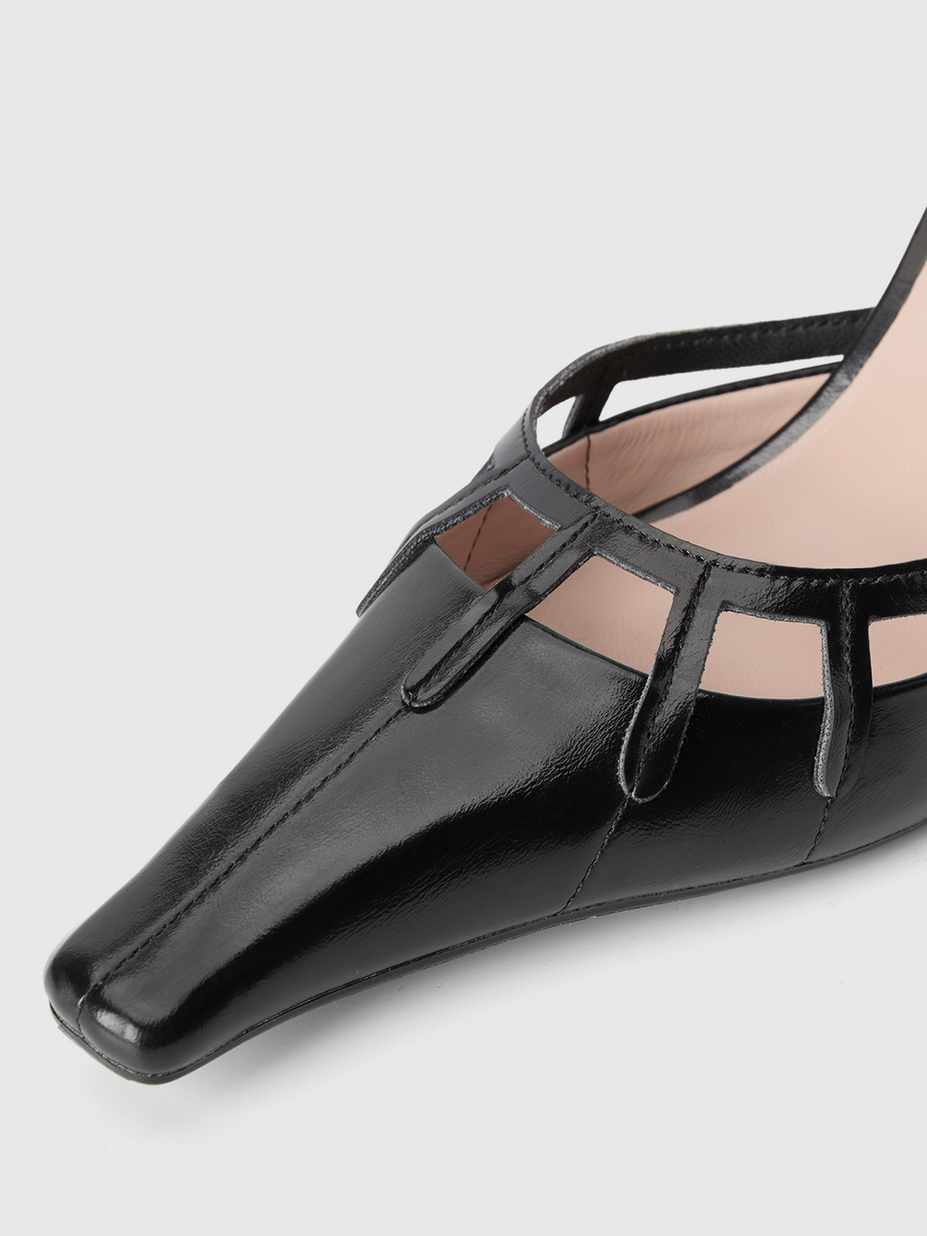 Cihi Refined Cutout Clean-Line