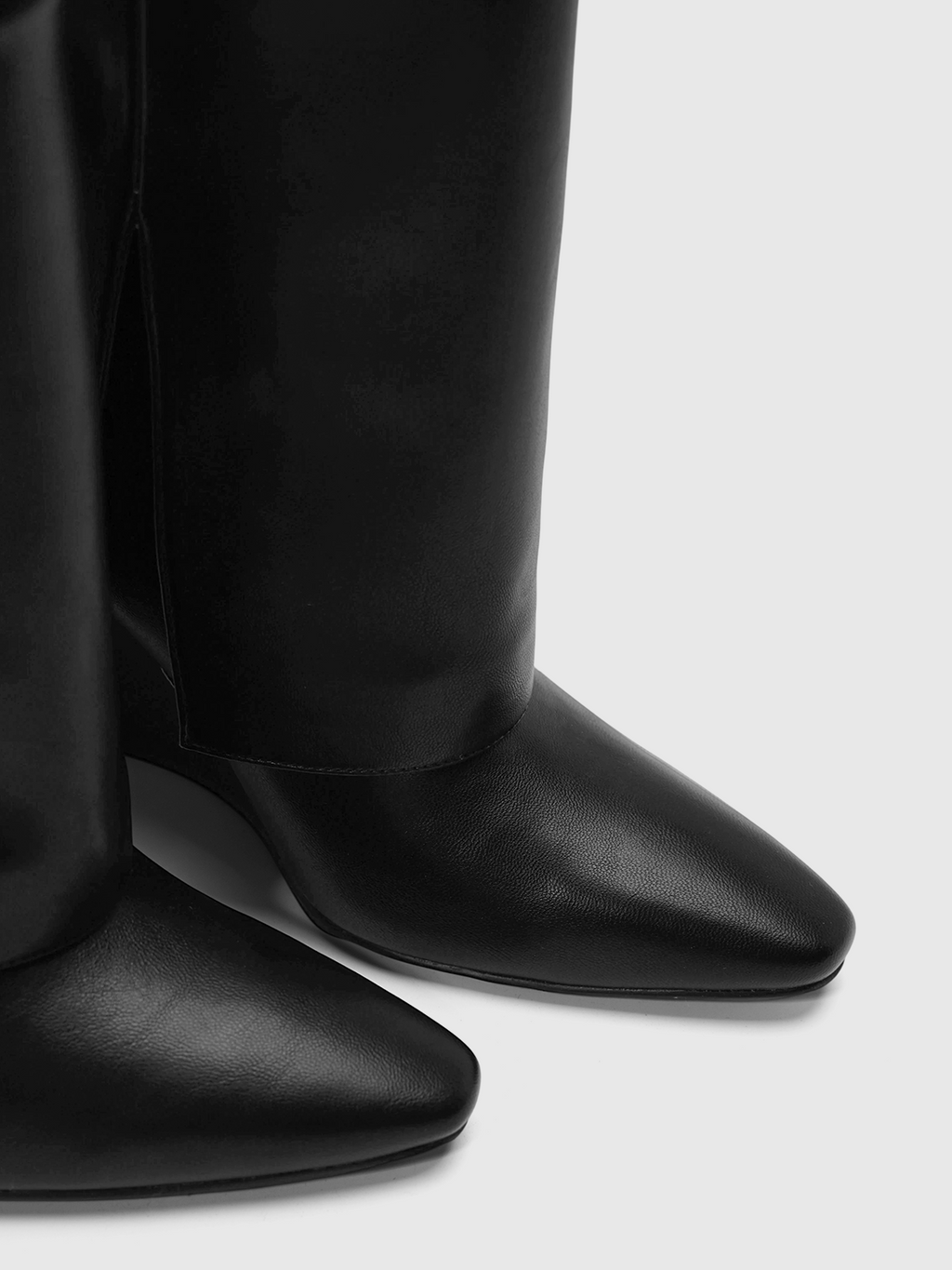 Cihi Architectural Custom Wedge