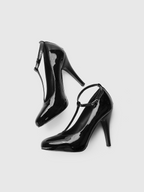 Cihi Modern Cutout Round-Toe