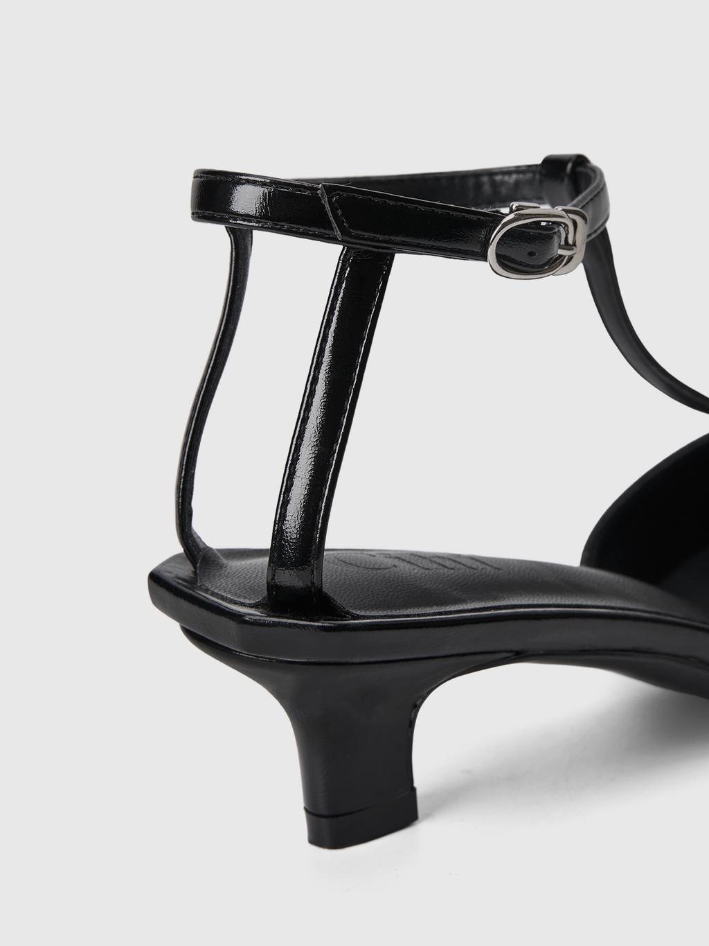 Cihi Elegant Sculpted Open-Back