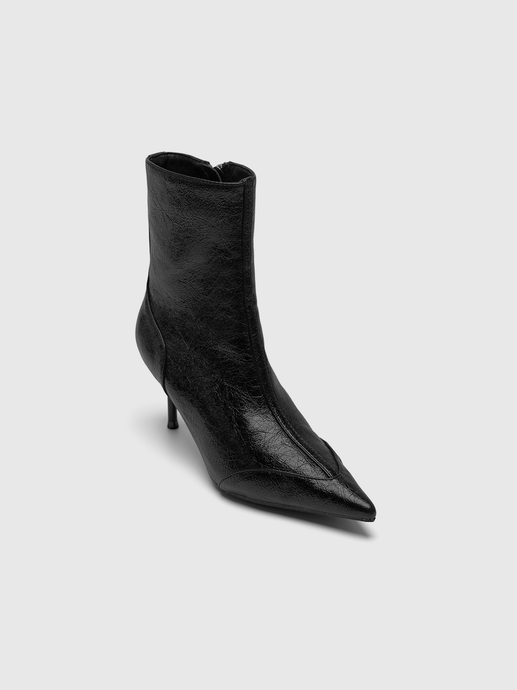 Cihi Textured Pointed Stiletto Ankle Boots