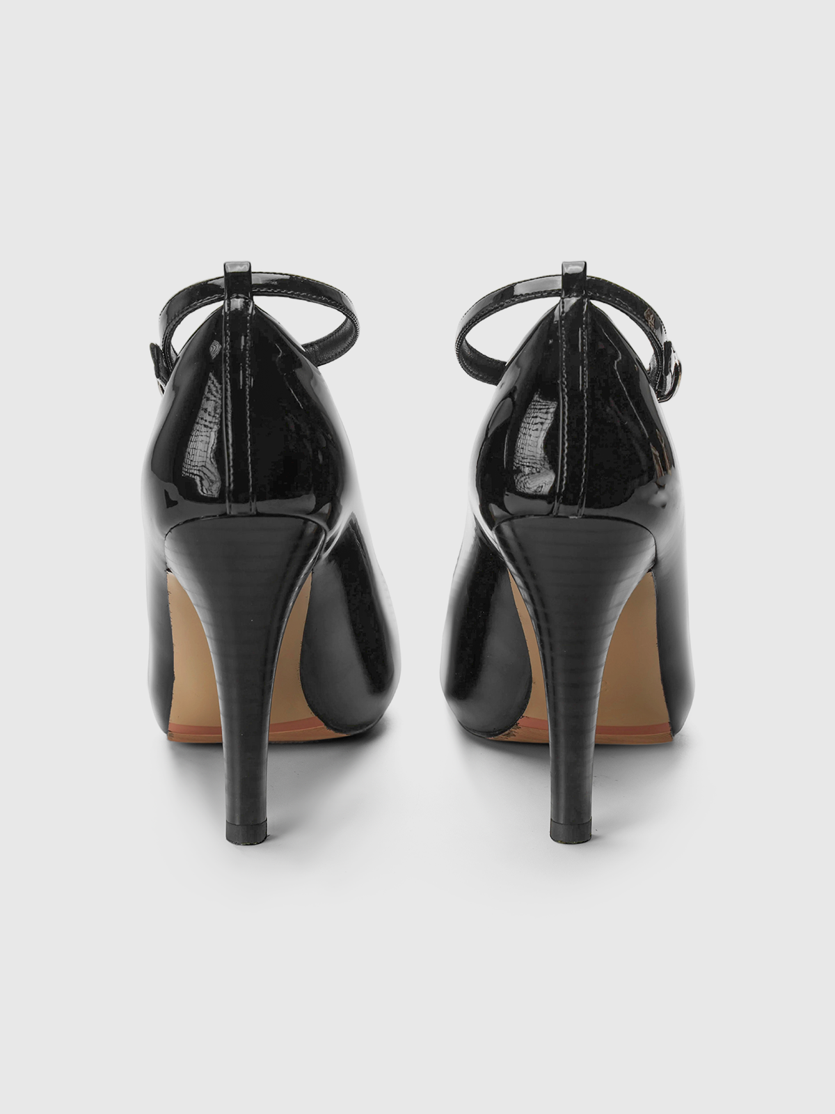 Cihi Modern Cutout Round-Toe