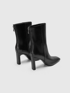 Cihi Sharp Sleek Block-Heel