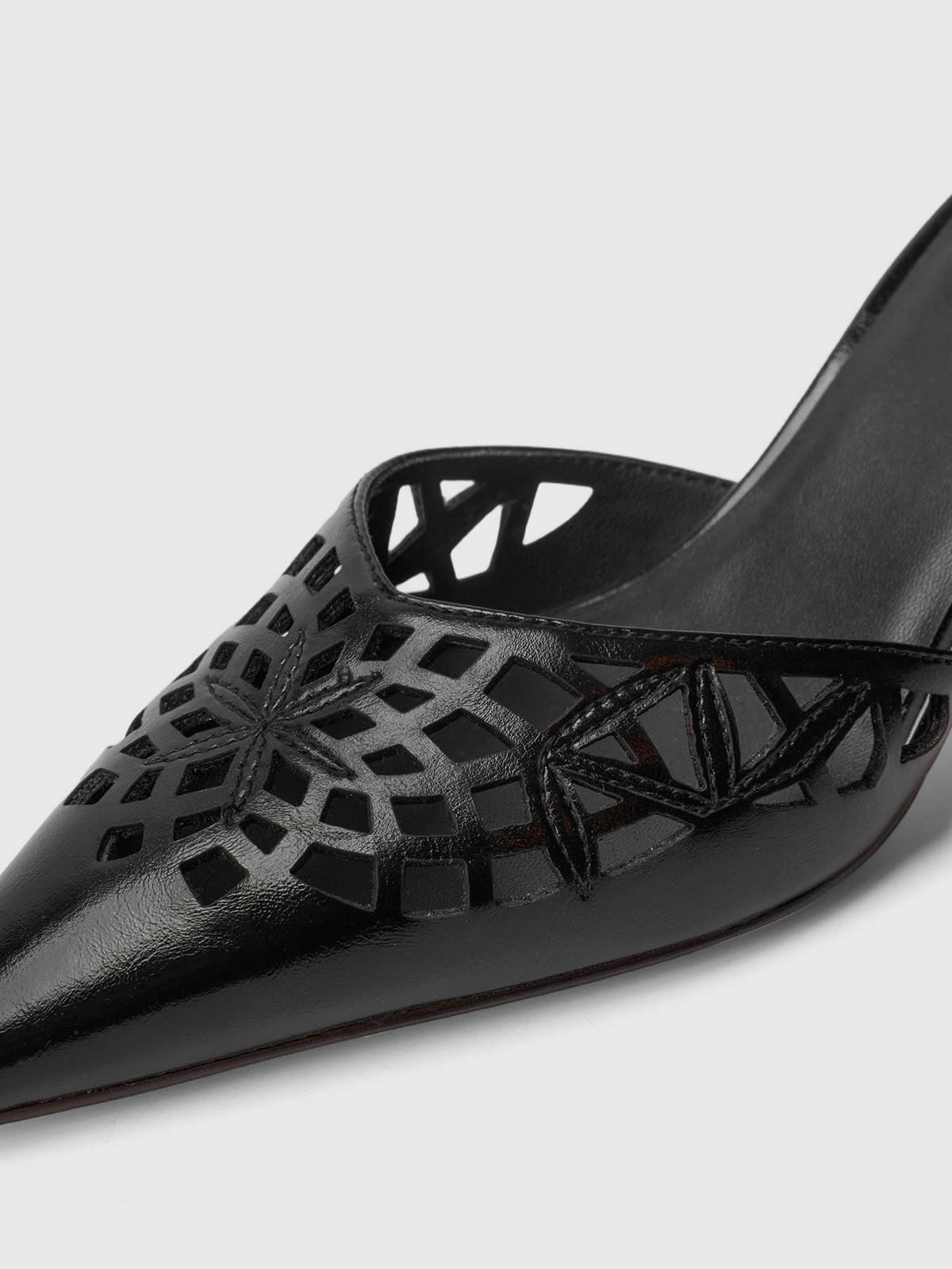 Cihi Architectural Floral Kitten-Heel