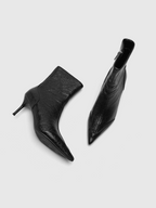 Cihi Textured Pointed Stiletto Ankle Boots