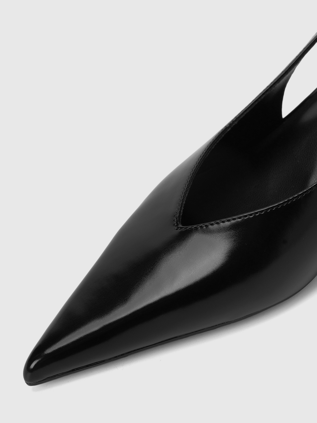 Cihi Elegant Low-Cut Open-Back