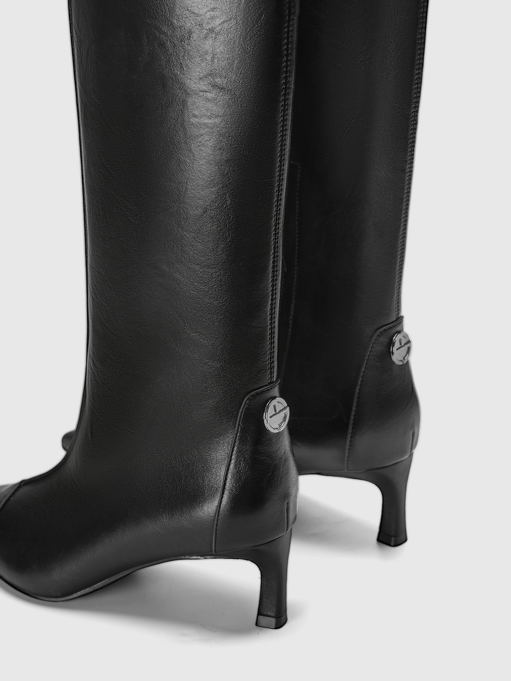 Cihi Sharp Pointed Block-Heel