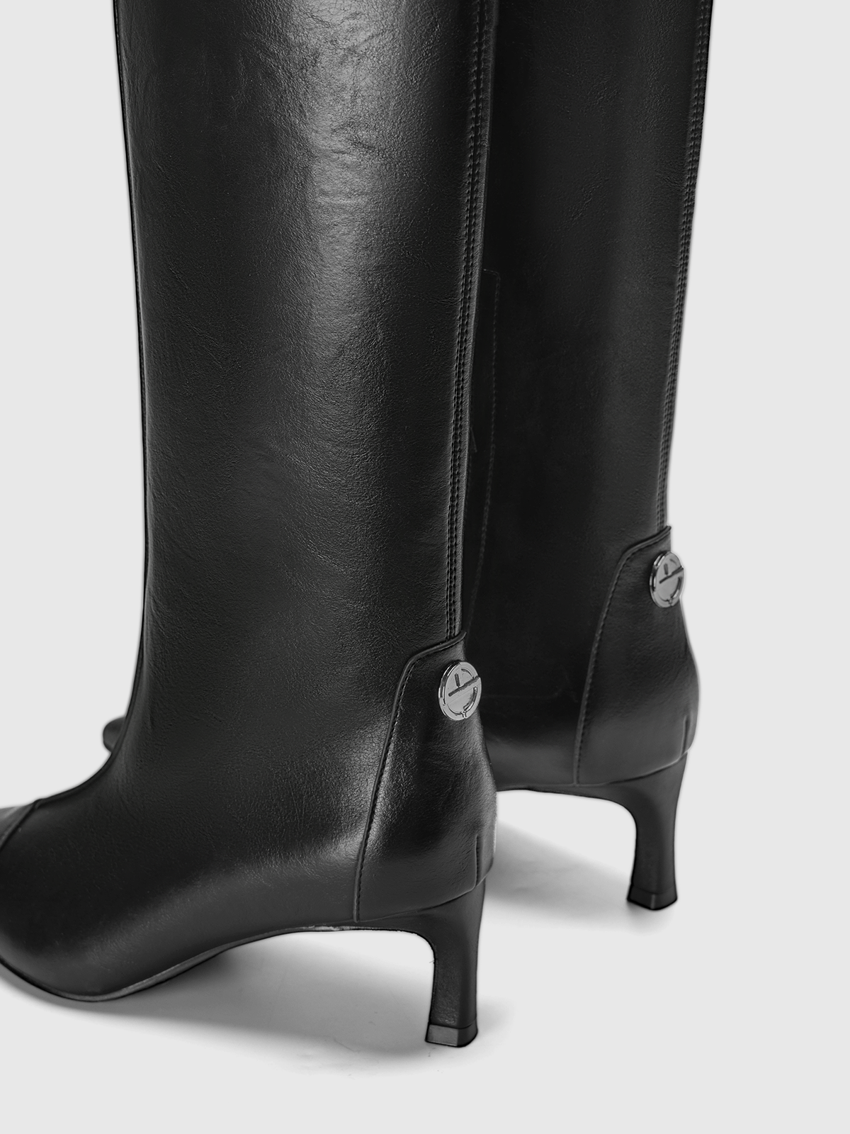 Cihi Sharp Pointed Block-Heel