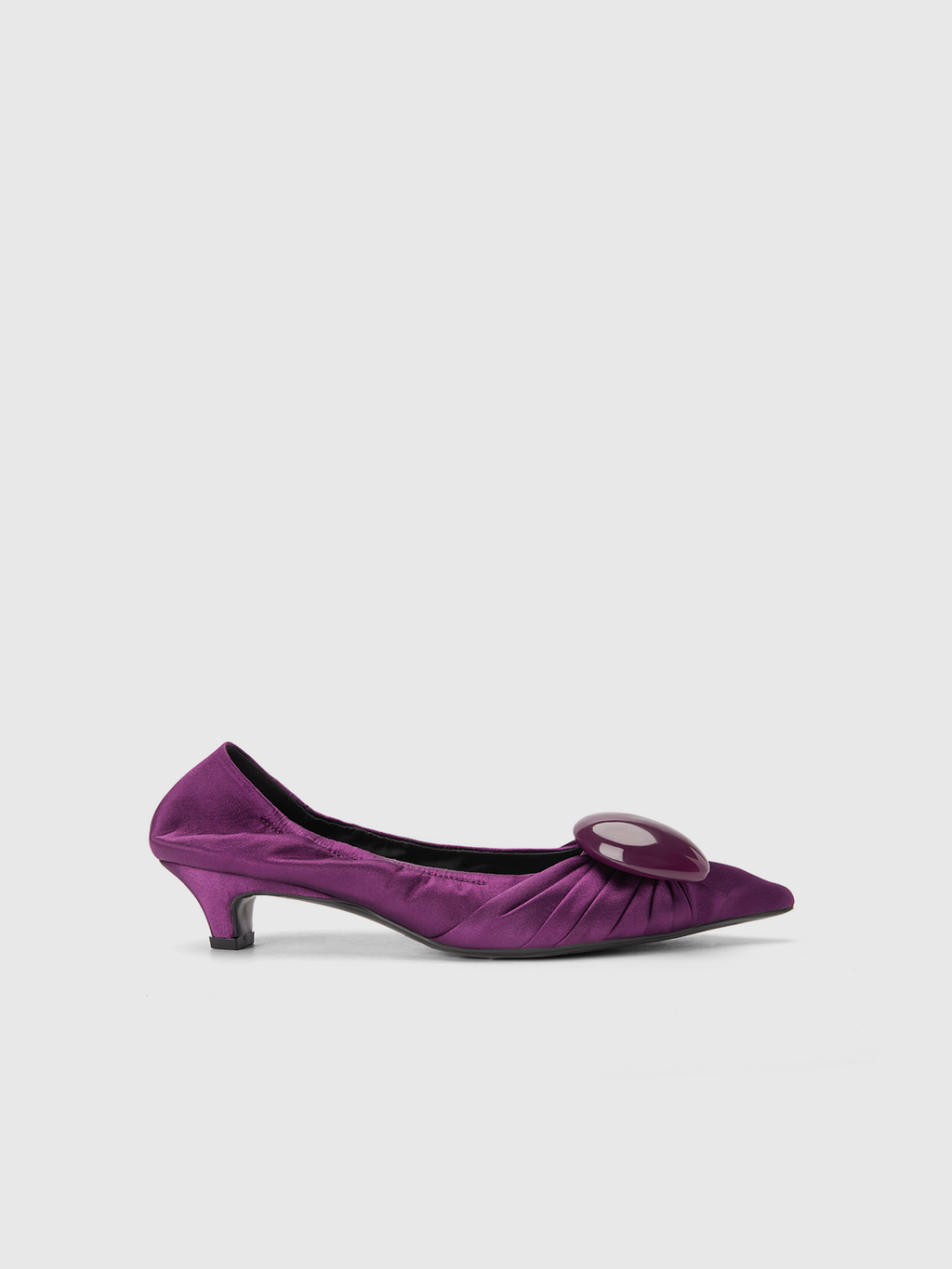 Cihi Refined Satin Pointed