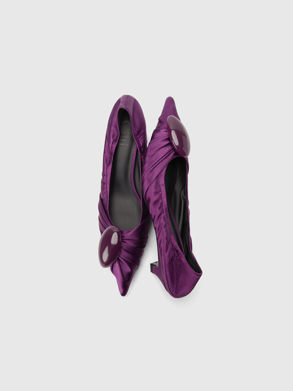 Cihi Refined Satin Pointed