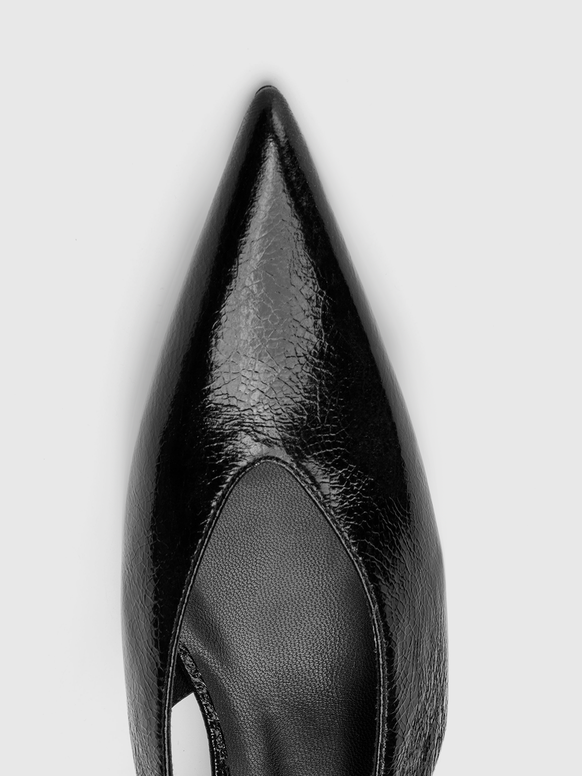 Cihi Elegant Pointed Open-Back