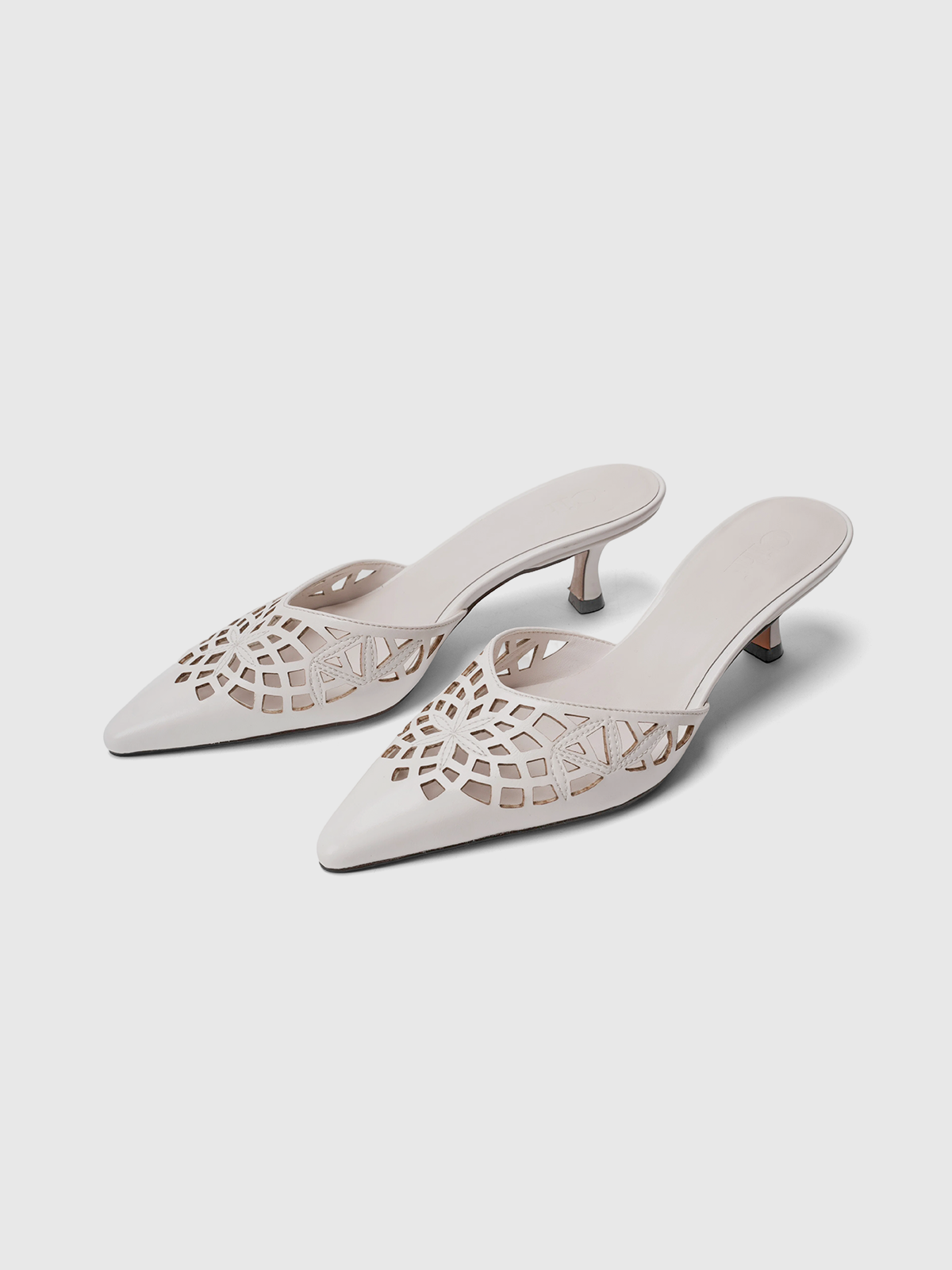Cihi Architectural Floral Kitten-Heel