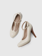 Cihi Modern Cutout Round-Toe